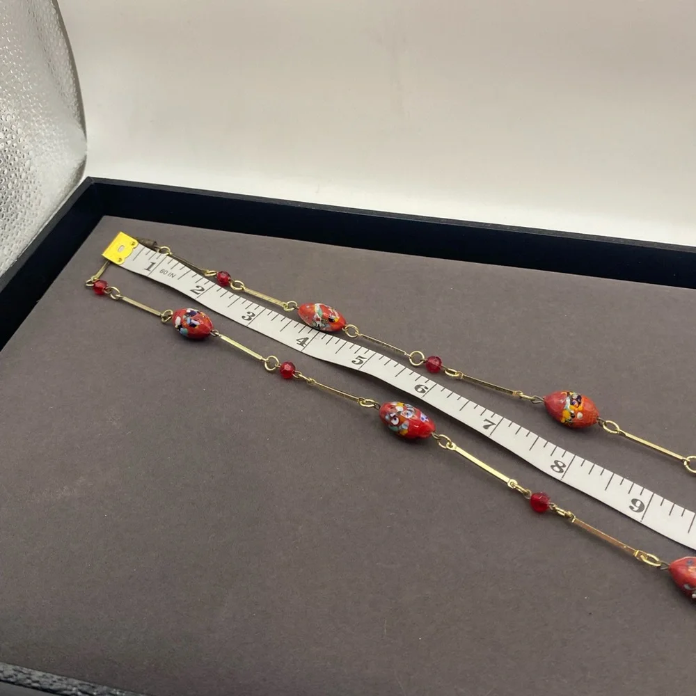 Vintage Murano Glass Millefiori Red Bead Necklace with gold tone link rods. - Picture 7 of 13